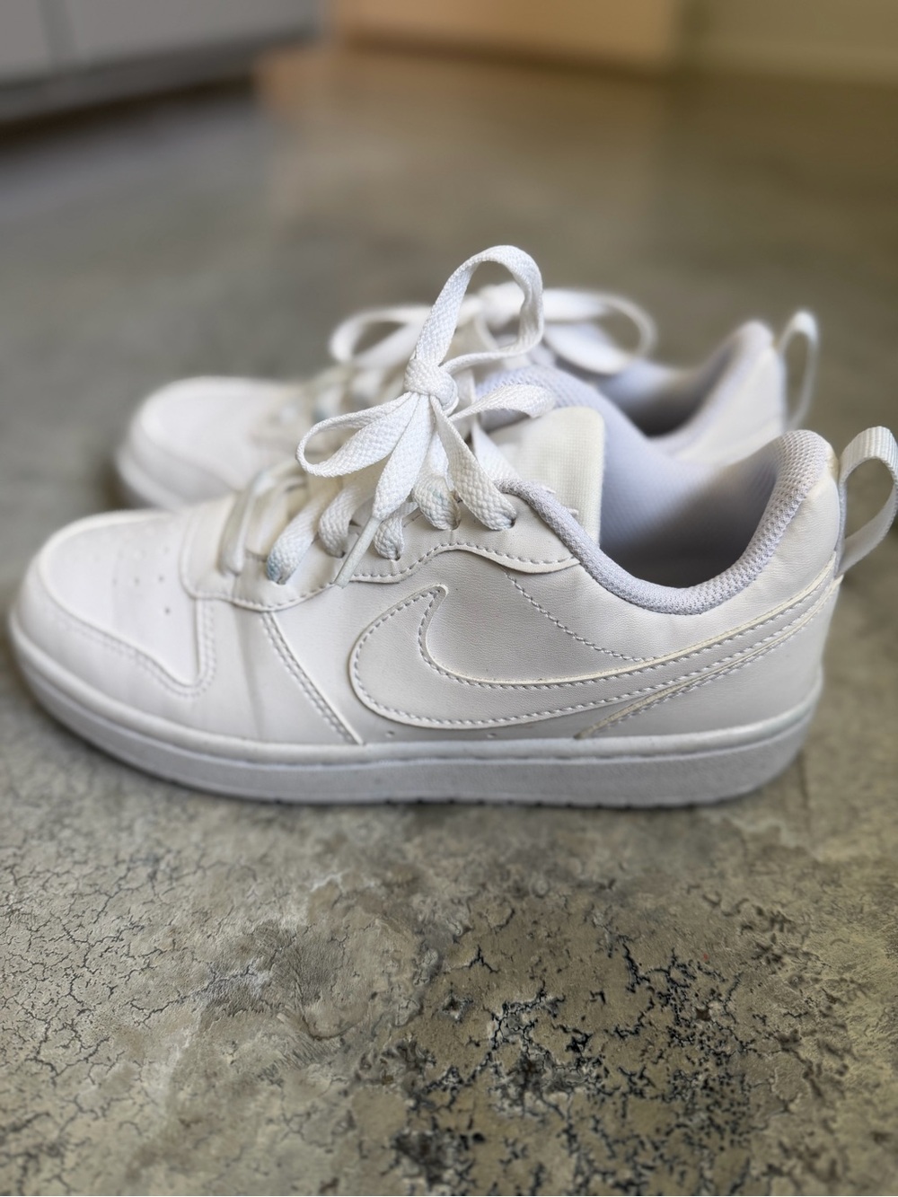 Nike Kids White Low-Top Sneakers